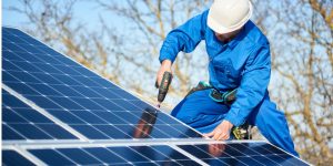 Installation Maintenance Panneaux Solaires Photovoltaïques à Cerans-Foulletourte